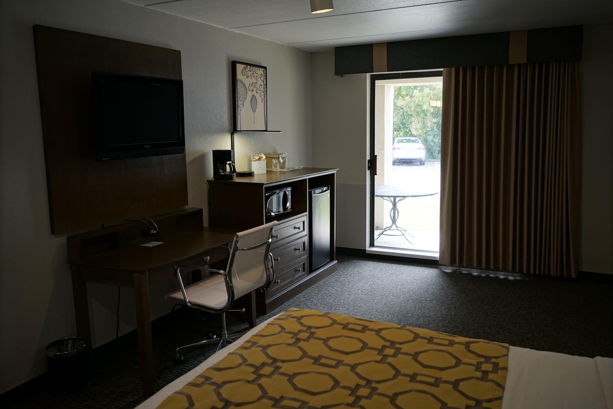 Baymont By Wyndham Shakopee Hotell Exteriör bild