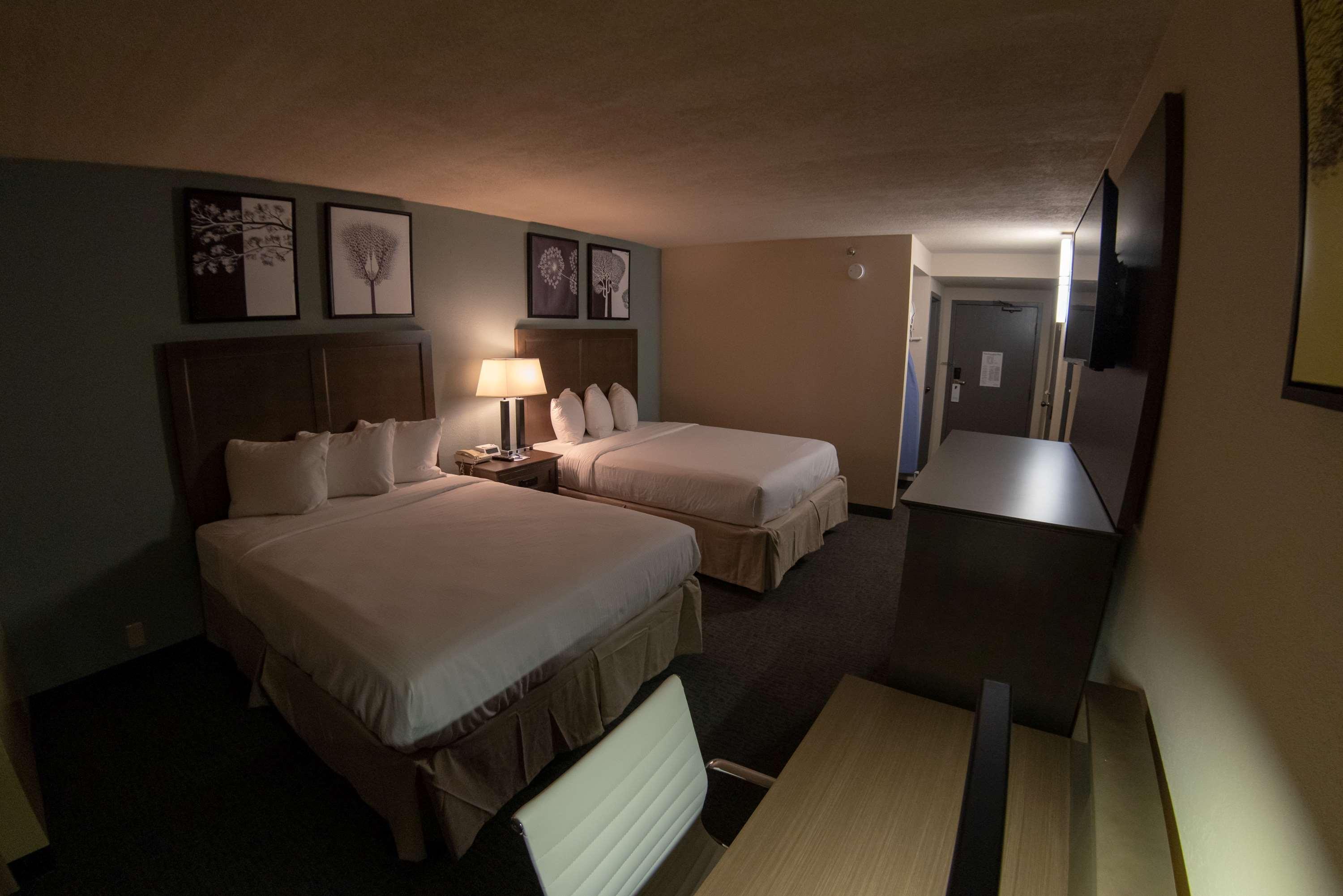 Baymont By Wyndham Shakopee Hotell Exteriör bild