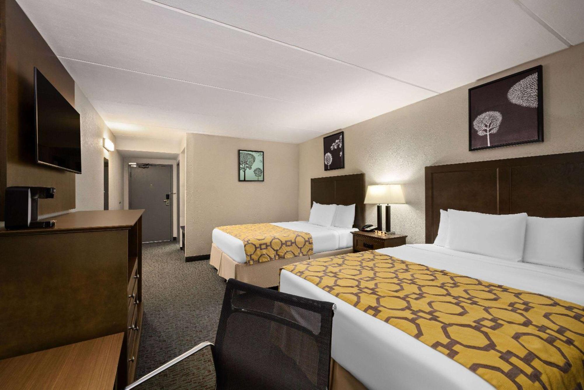 Baymont By Wyndham Shakopee Hotell Exteriör bild